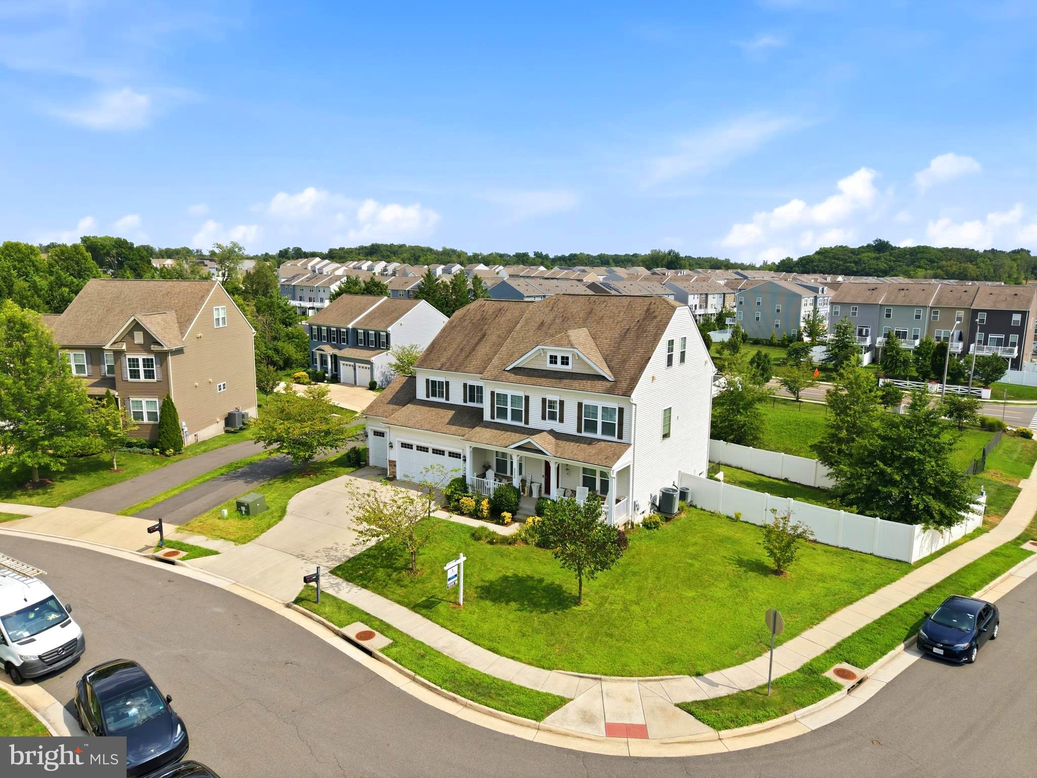8800 OLD DOMINION HUNT CIRCLE