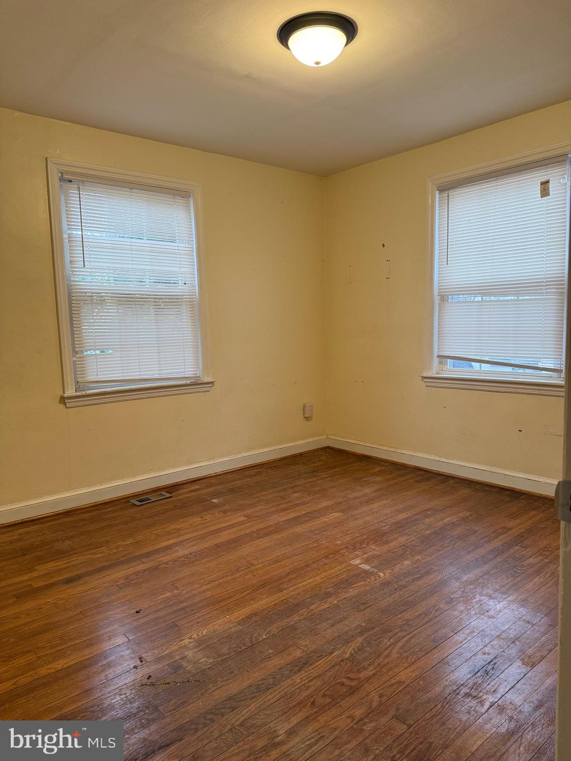 ROCKCREST - Residential