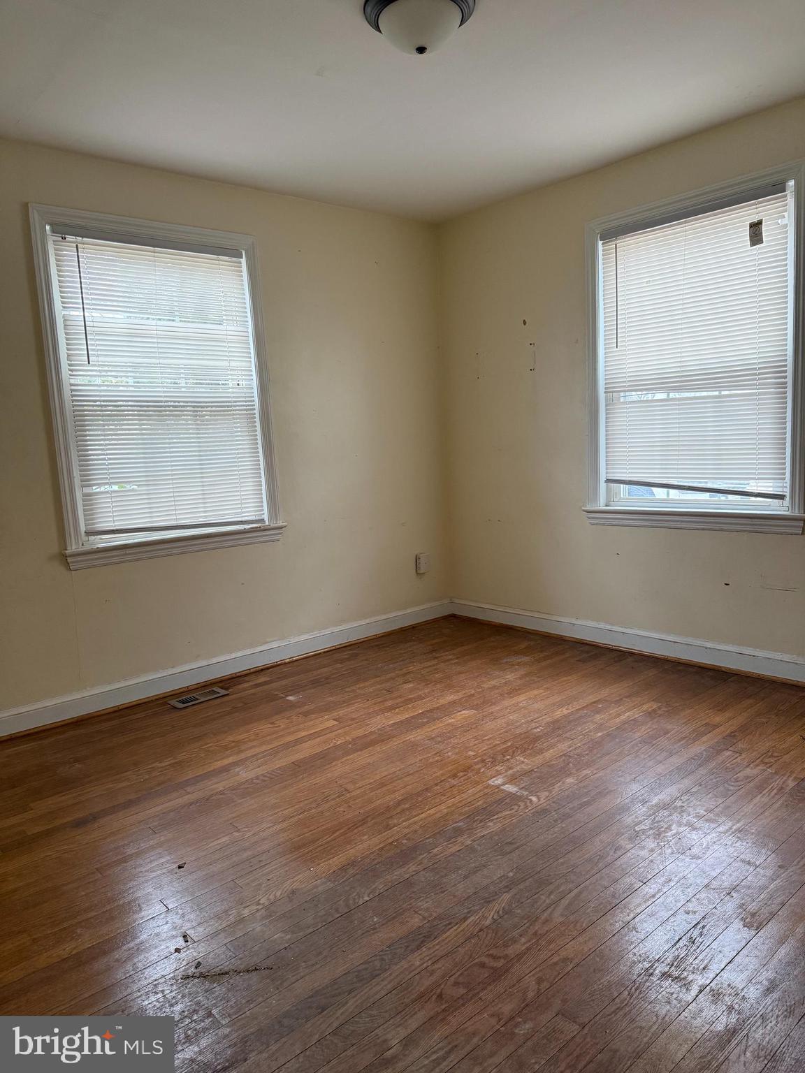 ROCKCREST - Residential