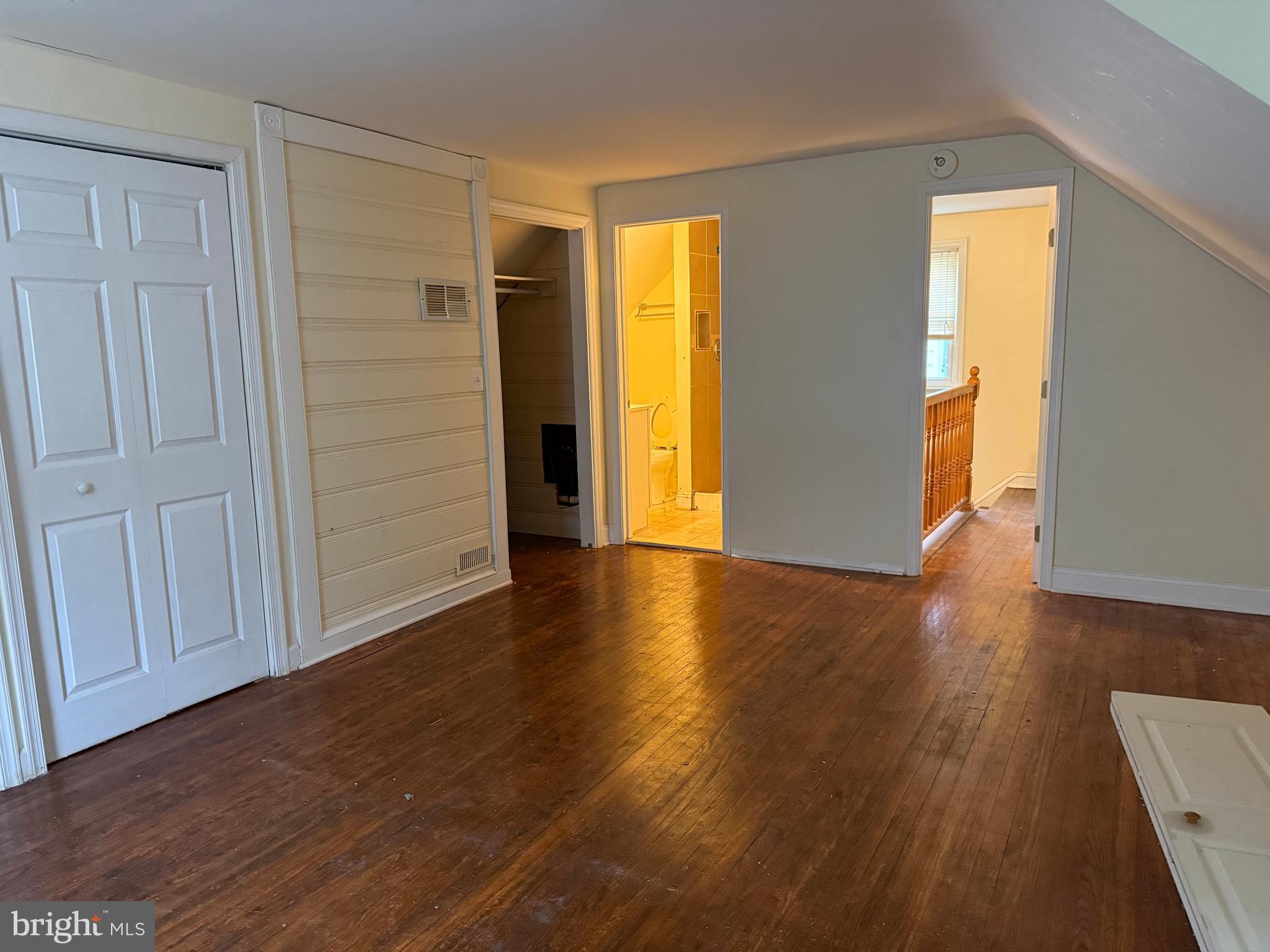 ROCKCREST - Residential