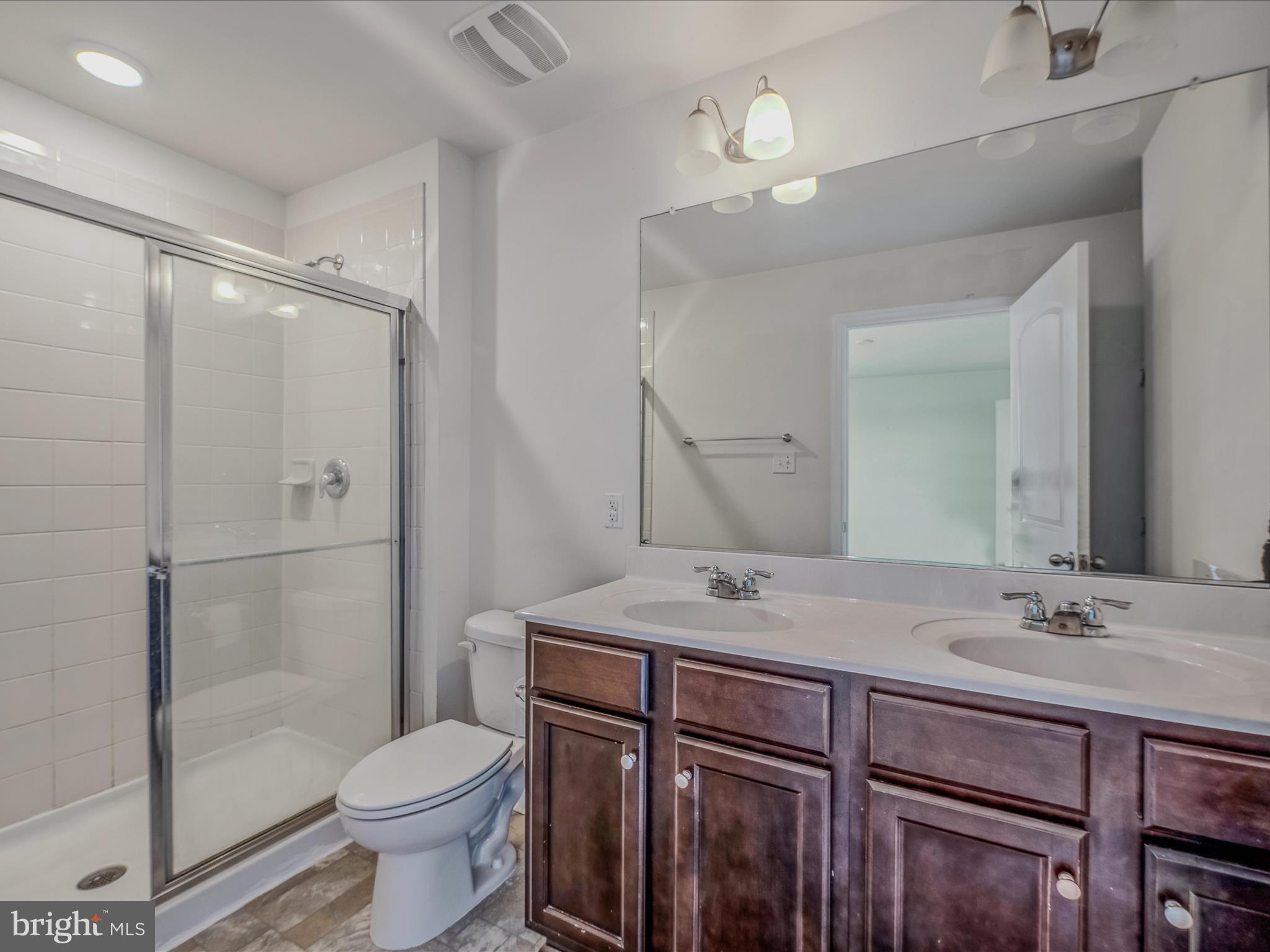 BERKELEY RIDGE - Residential