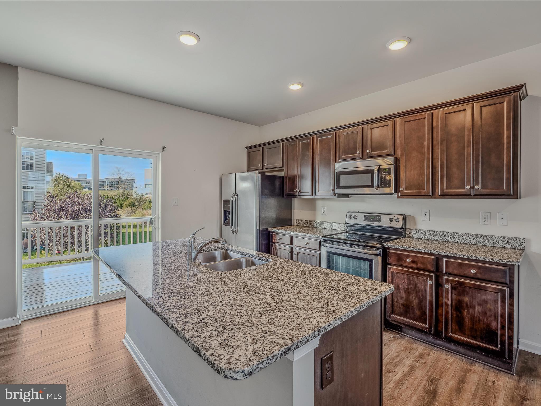 BERKELEY RIDGE - Residential