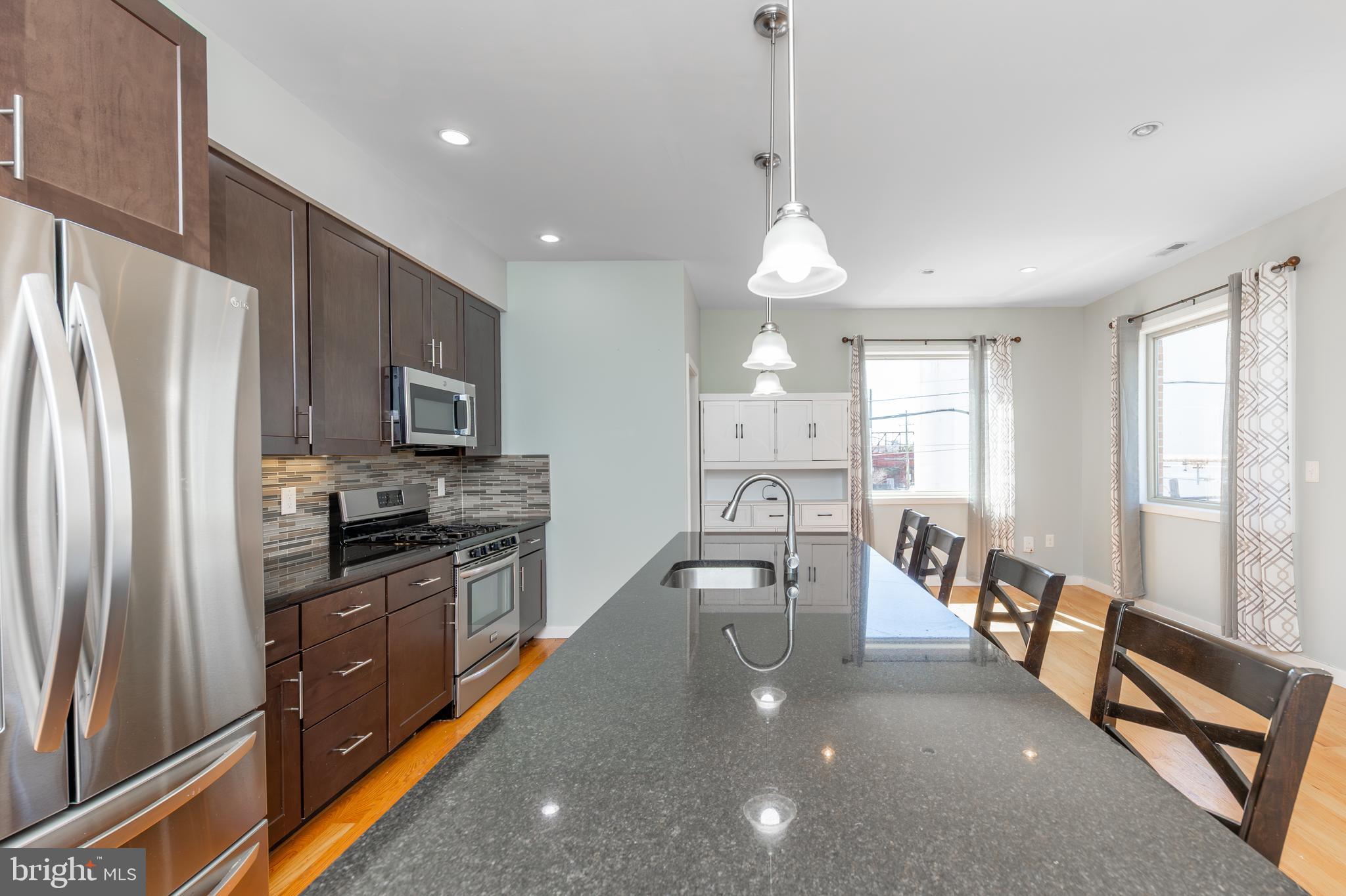 GRADUATE HOSPITAL - Residential