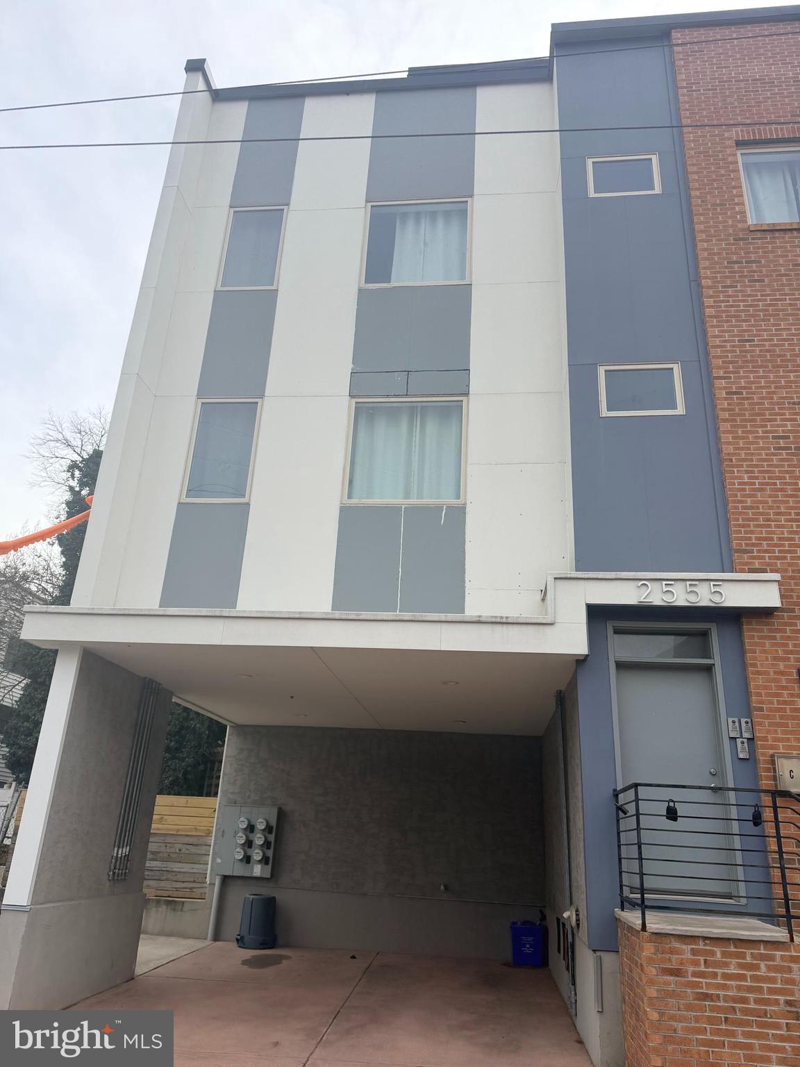 2555 CARPENTER STREET D