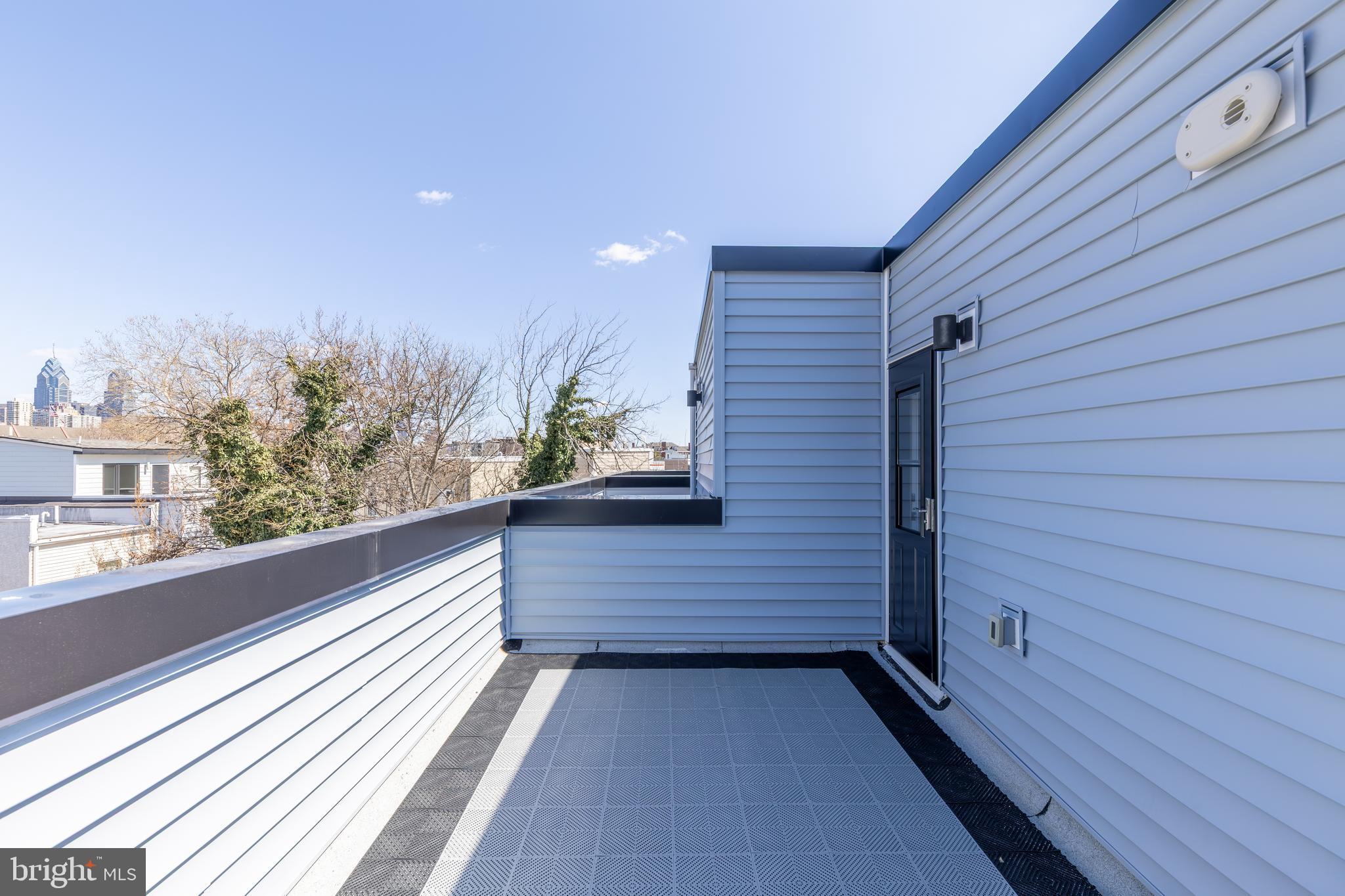 GRADUATE HOSPITAL - Residential