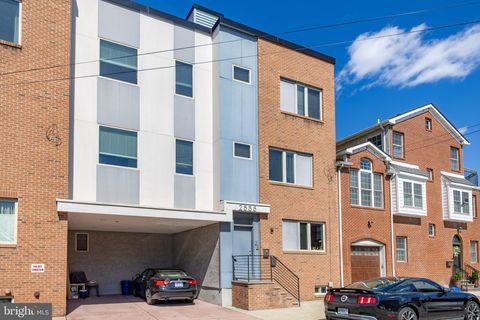 Photo of 2555 Carpenter Street #D, PHILADELPHIA, PA 19146 (MLS # PAPH2599854)