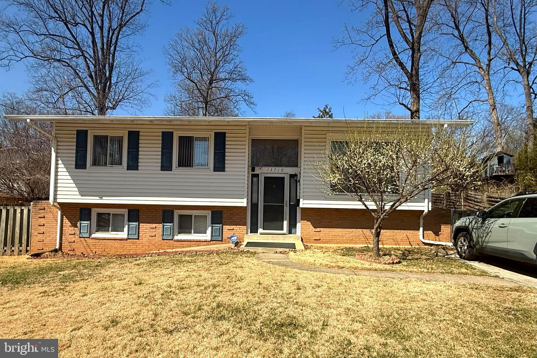 BEL PRE WOODS - Residential