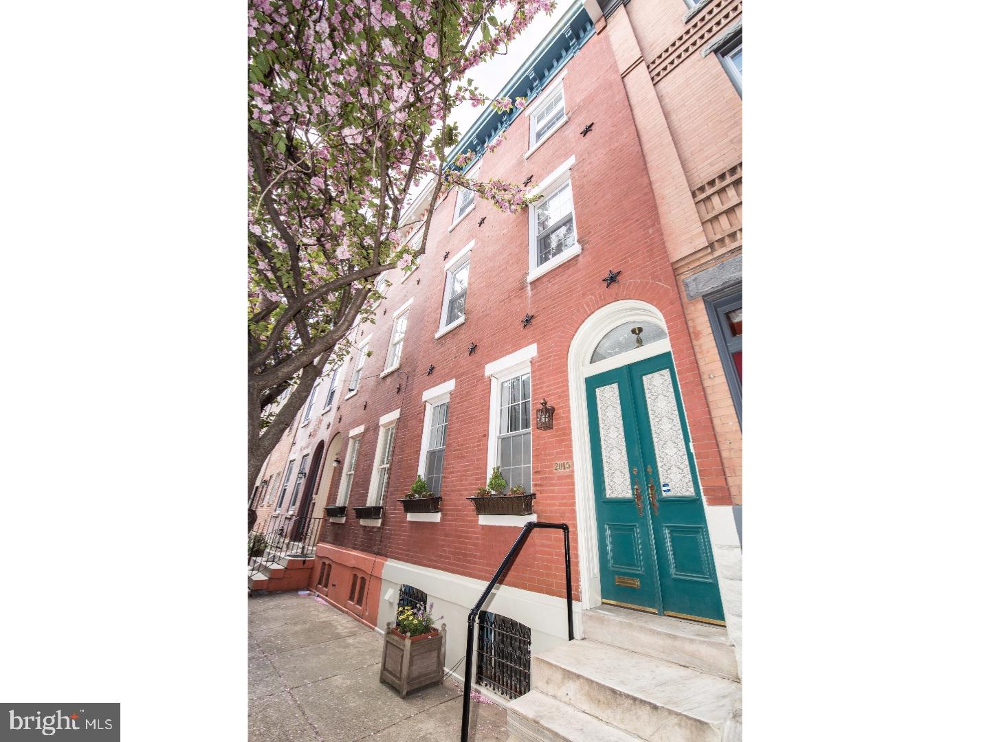 ART MUSEUM AREA - Residential