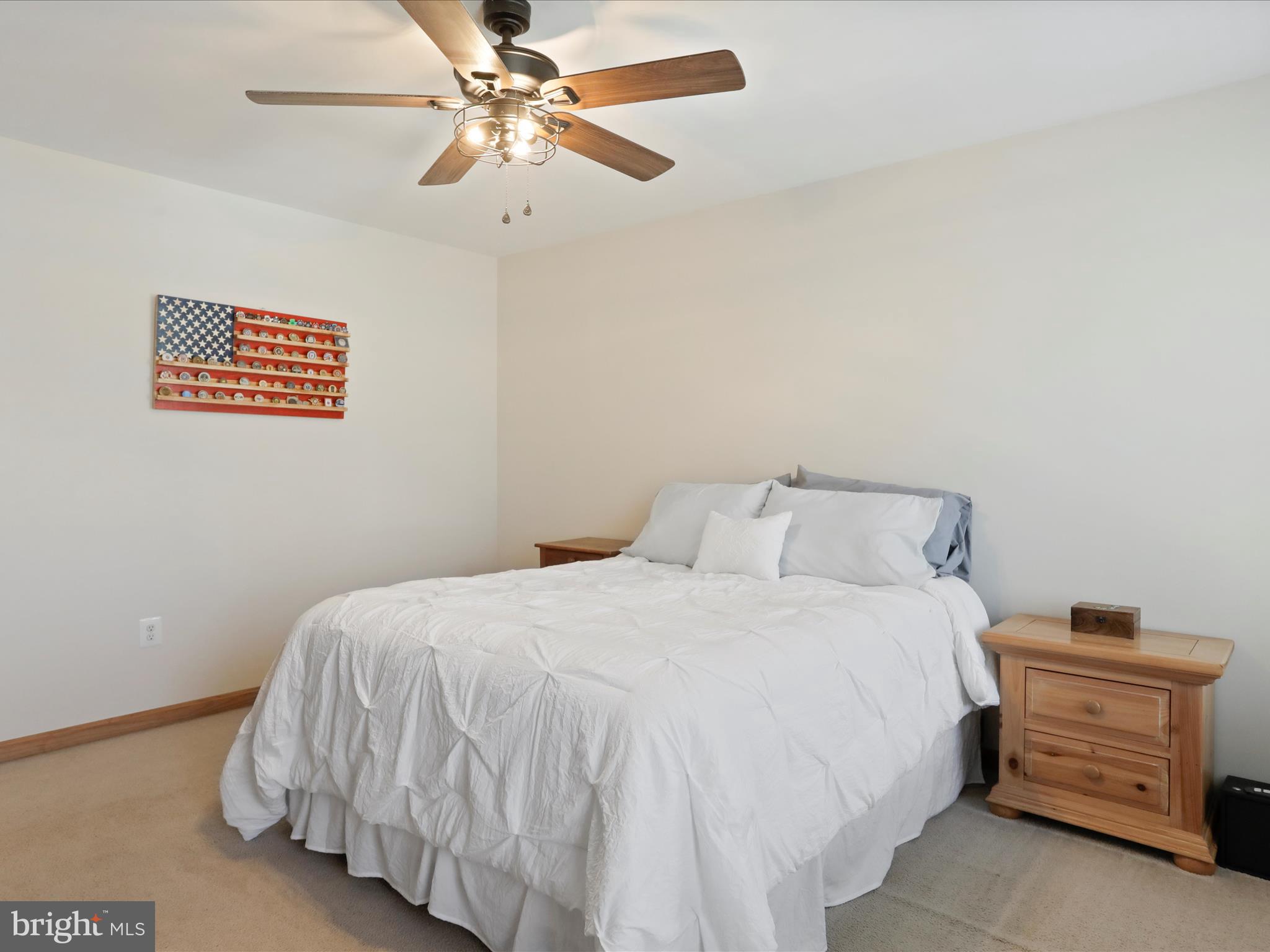 THUNDERBIRD FARM - Residential