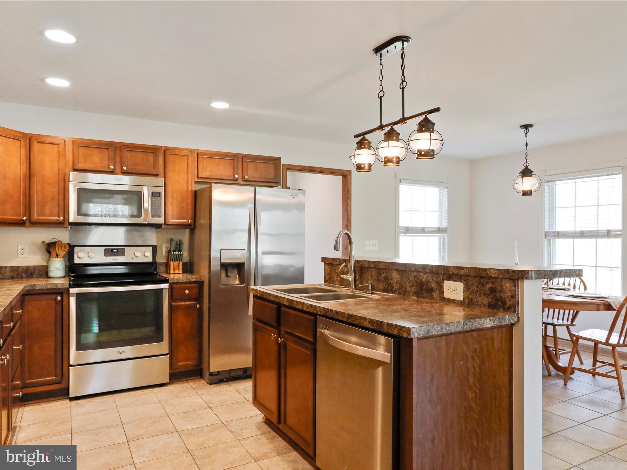 THUNDERBIRD FARM - Residential