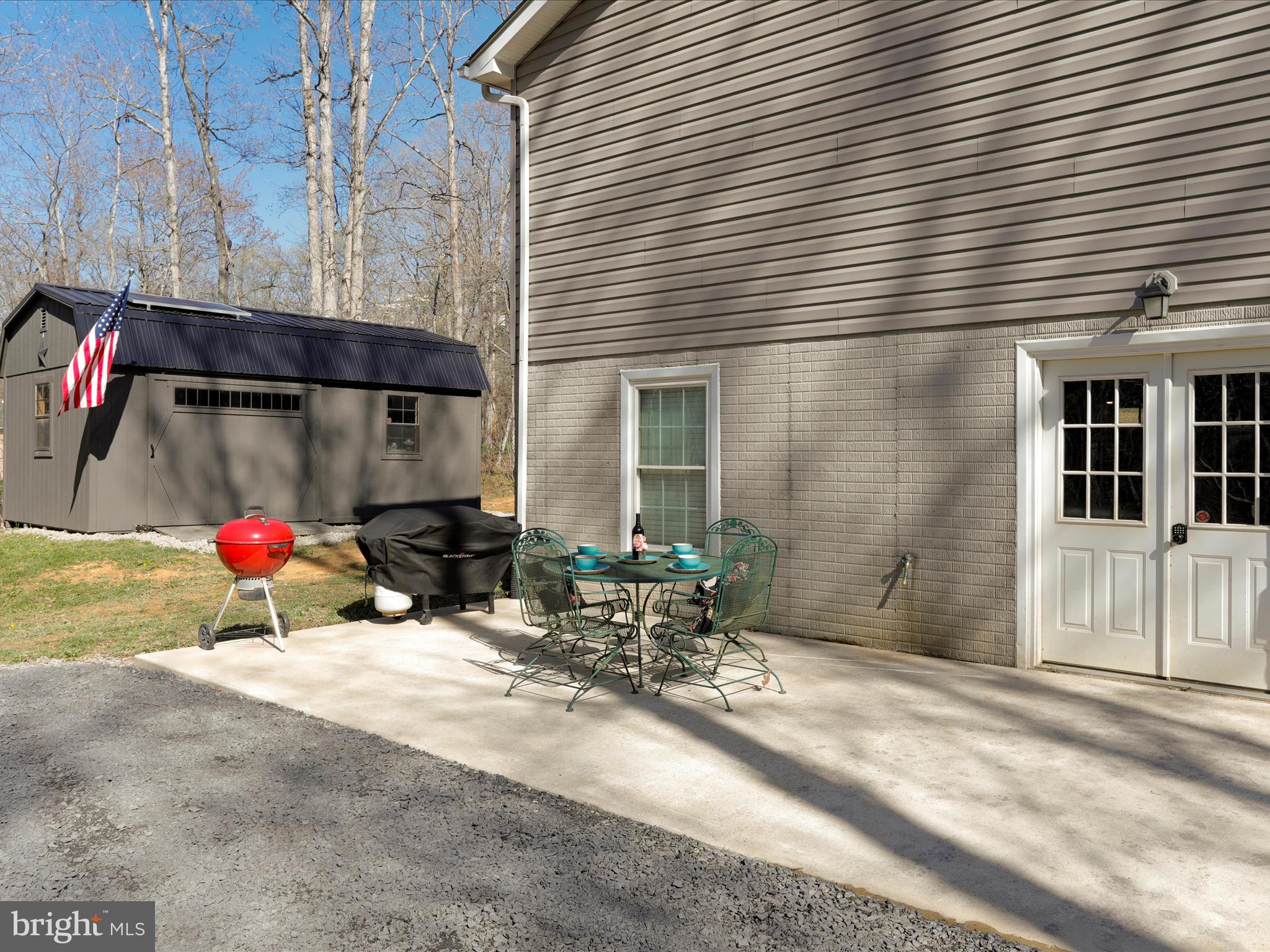 THUNDERBIRD FARM - Residential