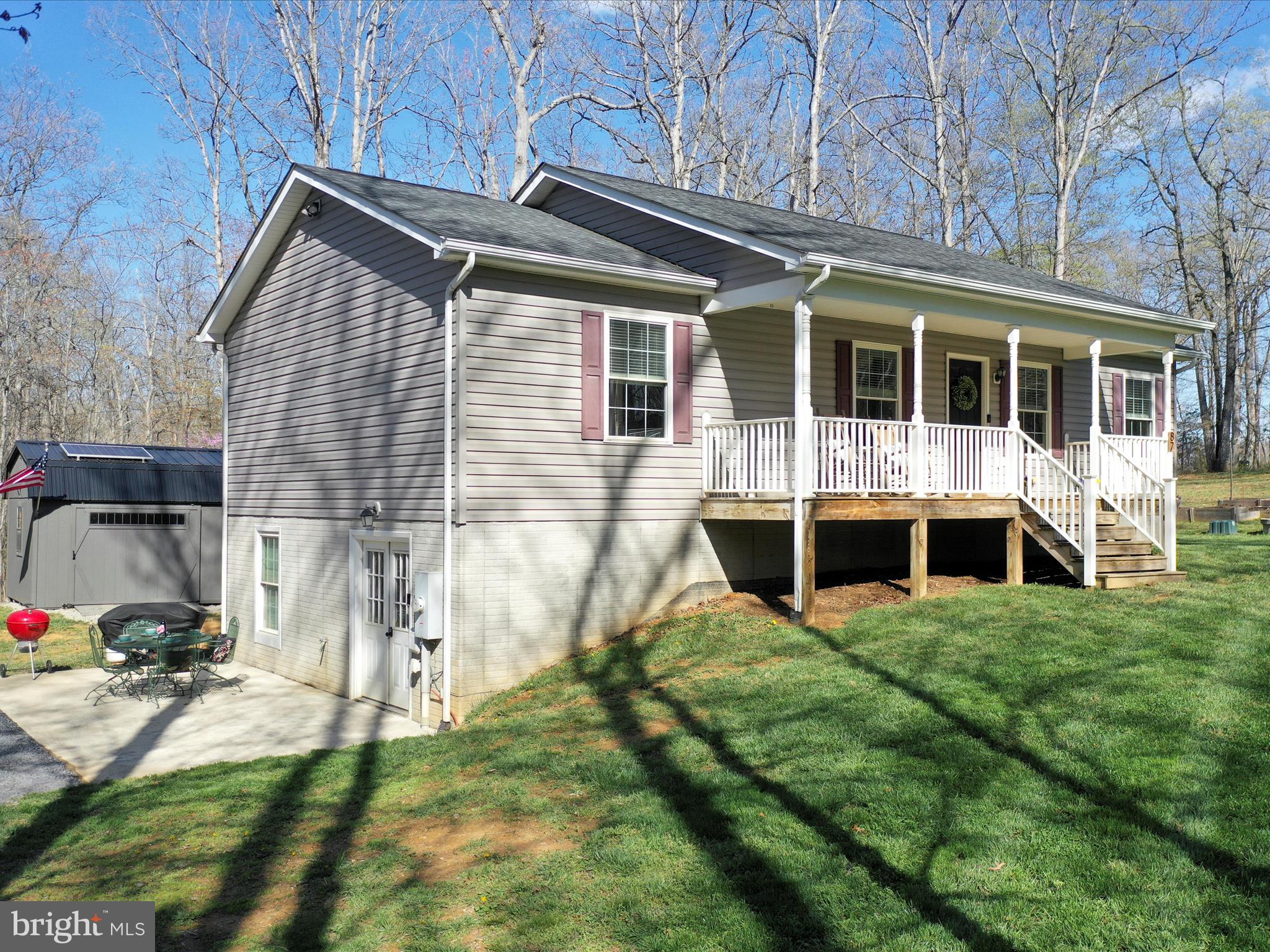 THUNDERBIRD FARM - Residential