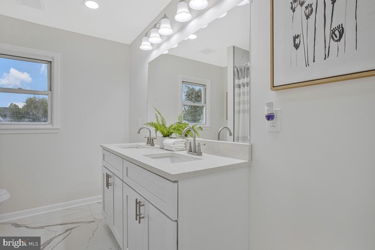 HALETHORPE - Residential