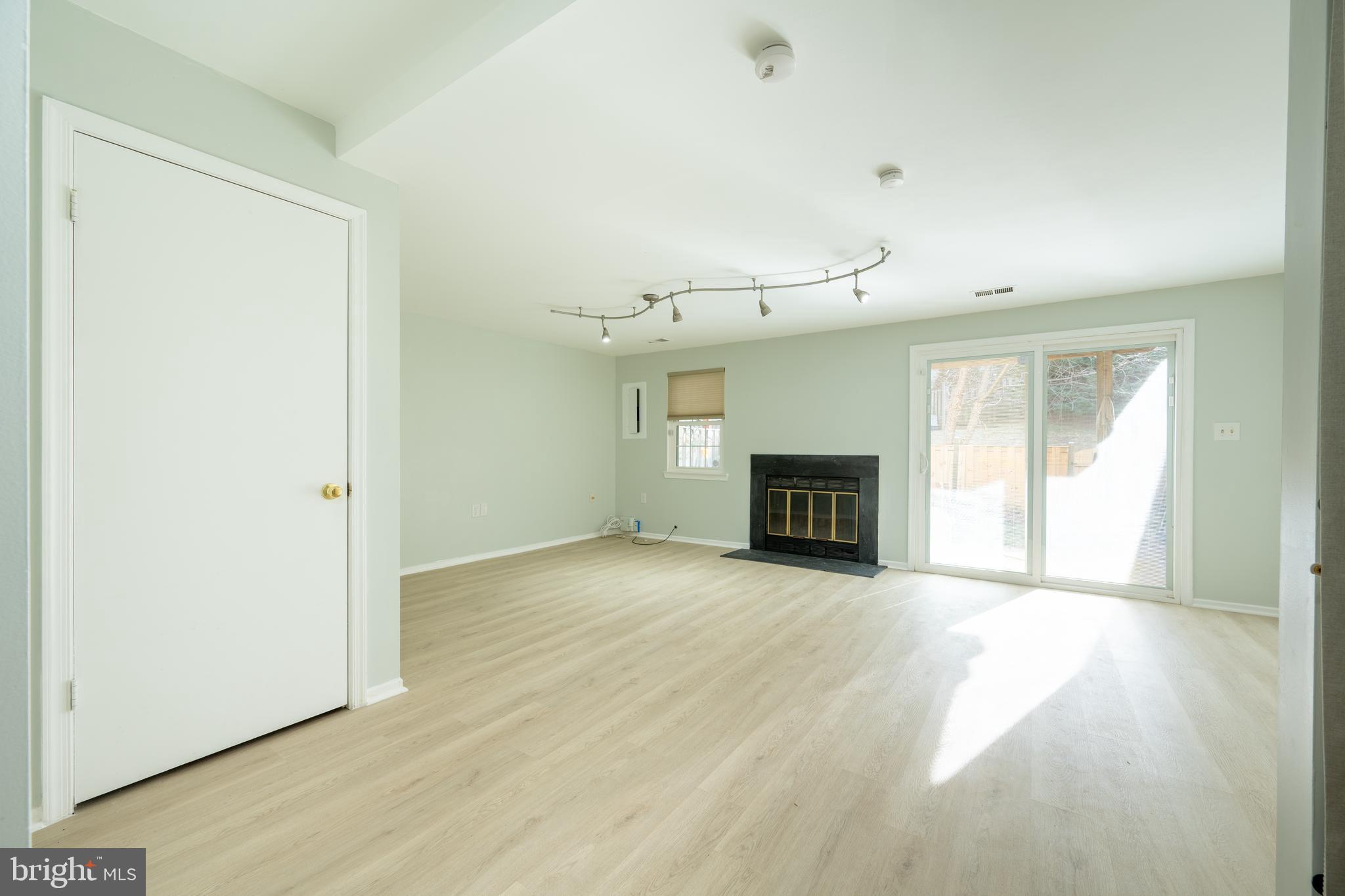 AMBERFIELD - Residential