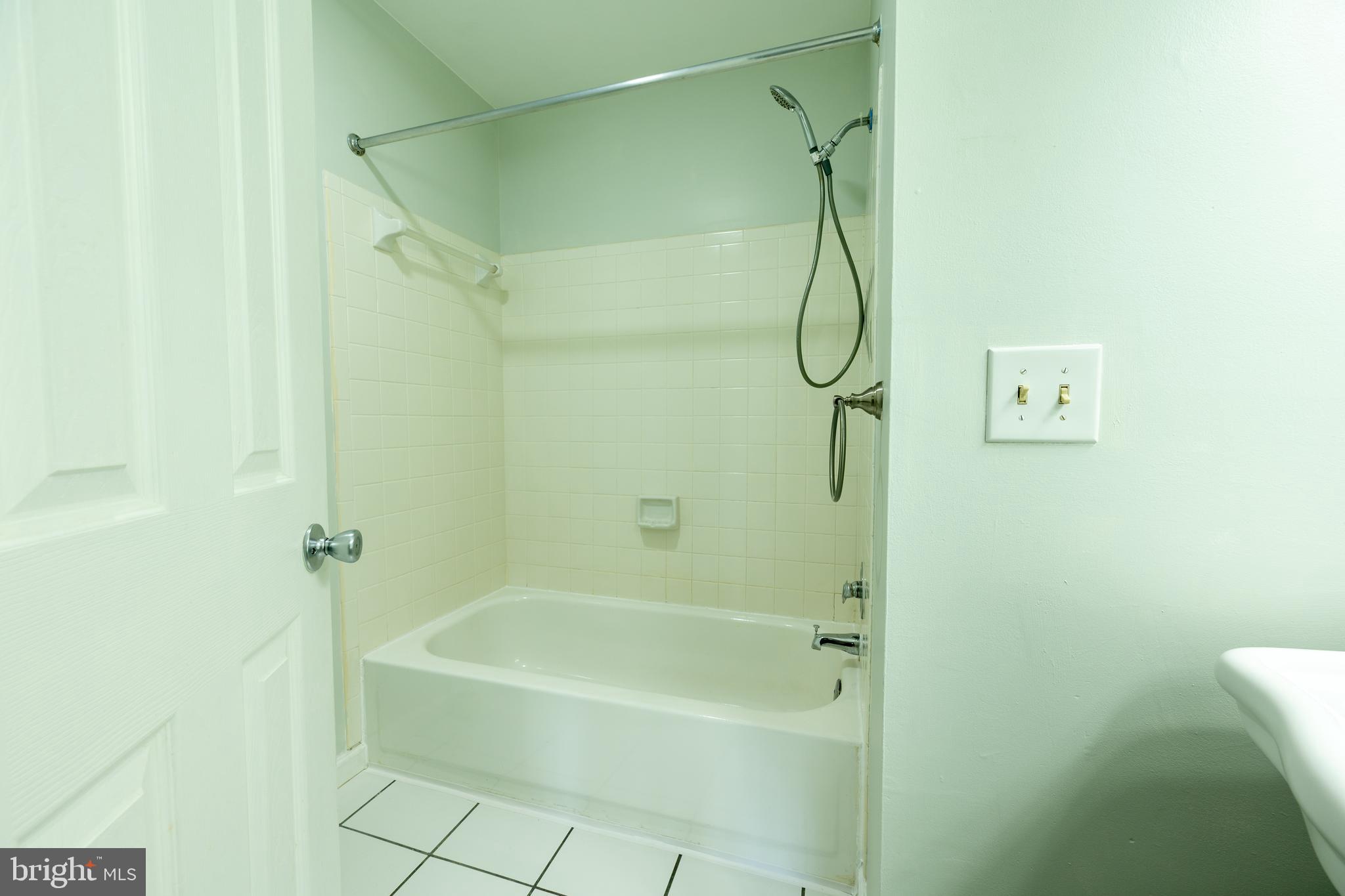 AMBERFIELD - Residential