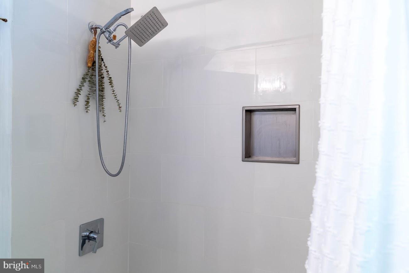 VILLAGES OF MARLBOROUGH - Residential