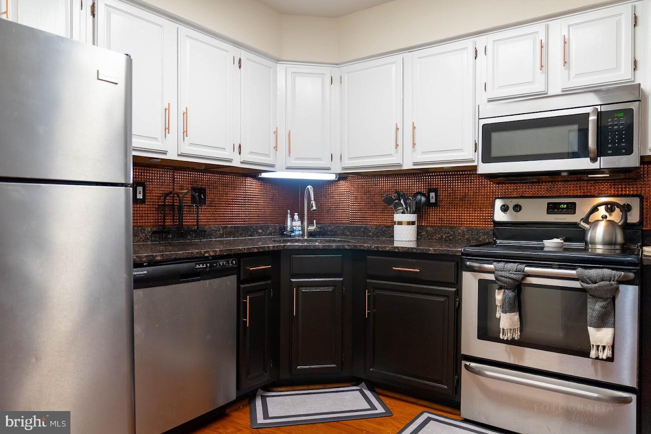 VILLAGES OF MARLBOROUGH - Residential