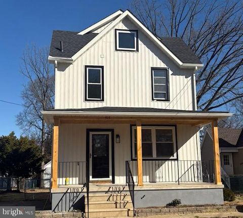 515 LINCOLN AVENUE COLLINGSWOOD NJ 08108