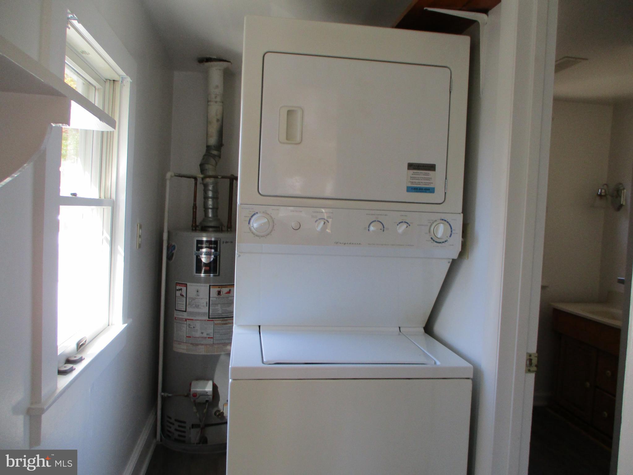 CALIFORNIA PROFESSIONAL CENTER - Residential Lease