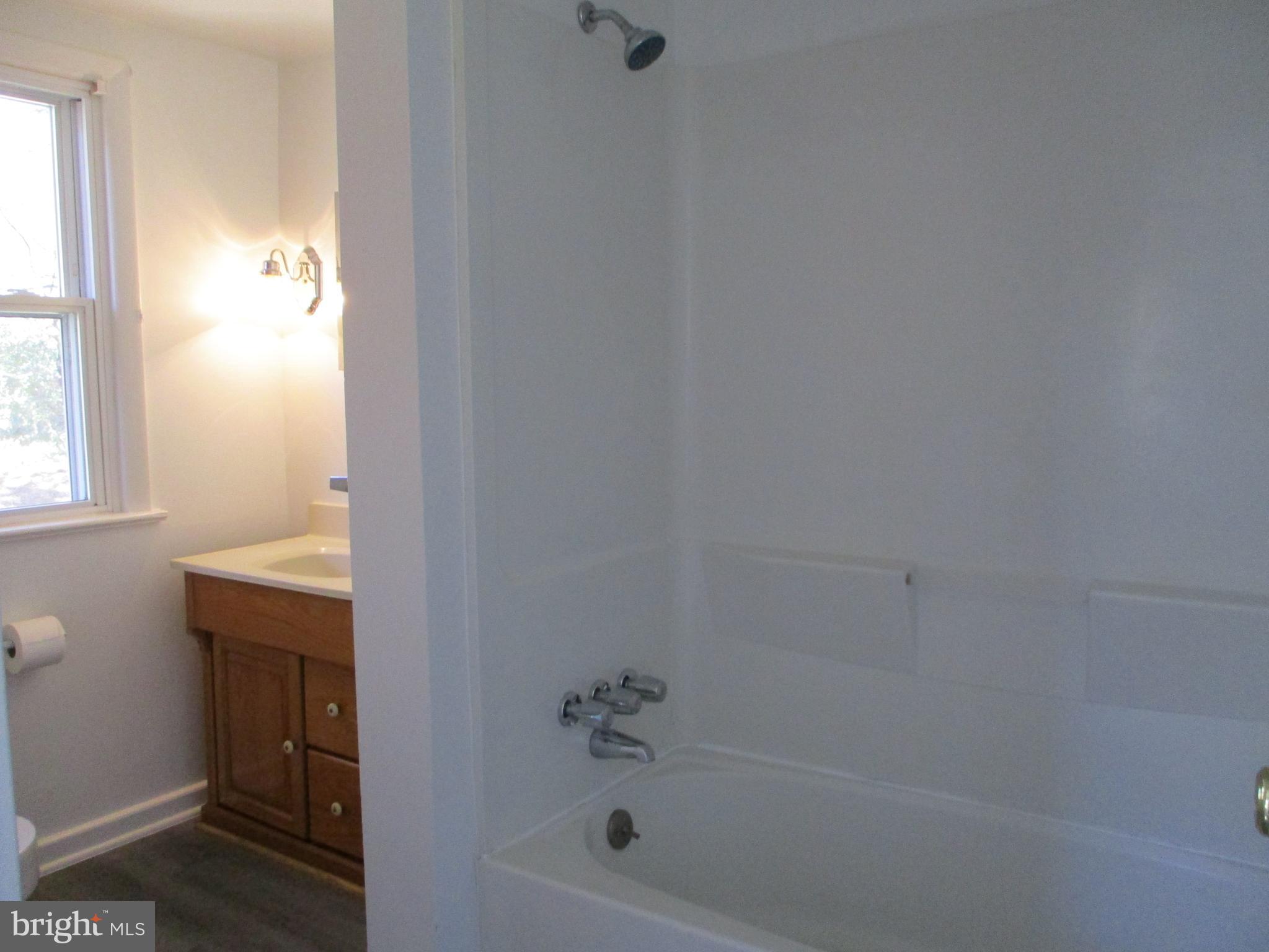 CALIFORNIA PROFESSIONAL CENTER - Residential Lease