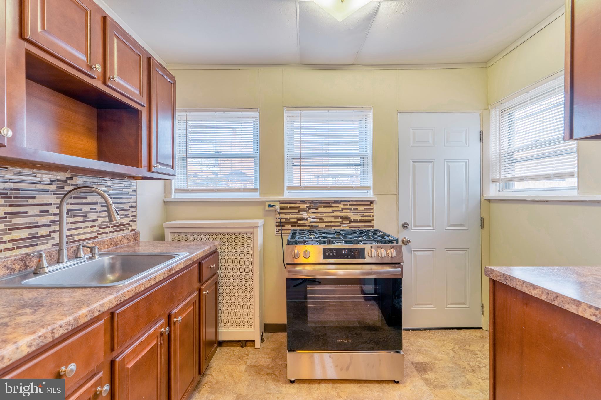 TACONY - Residential