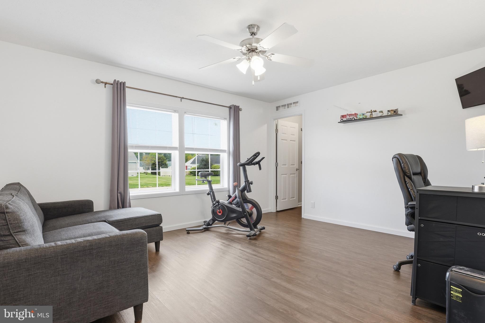 WYNN WOOD - Residential