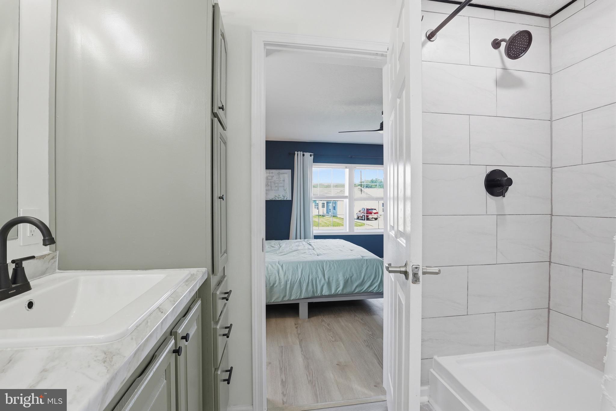 WYNN WOOD - Residential