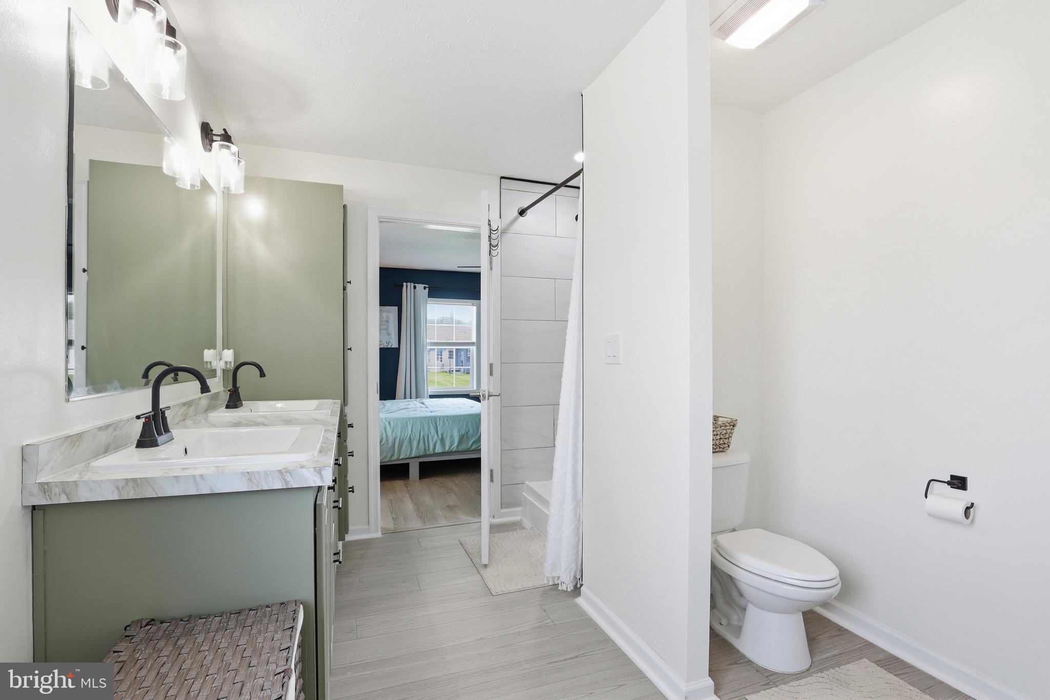 WYNN WOOD - Residential