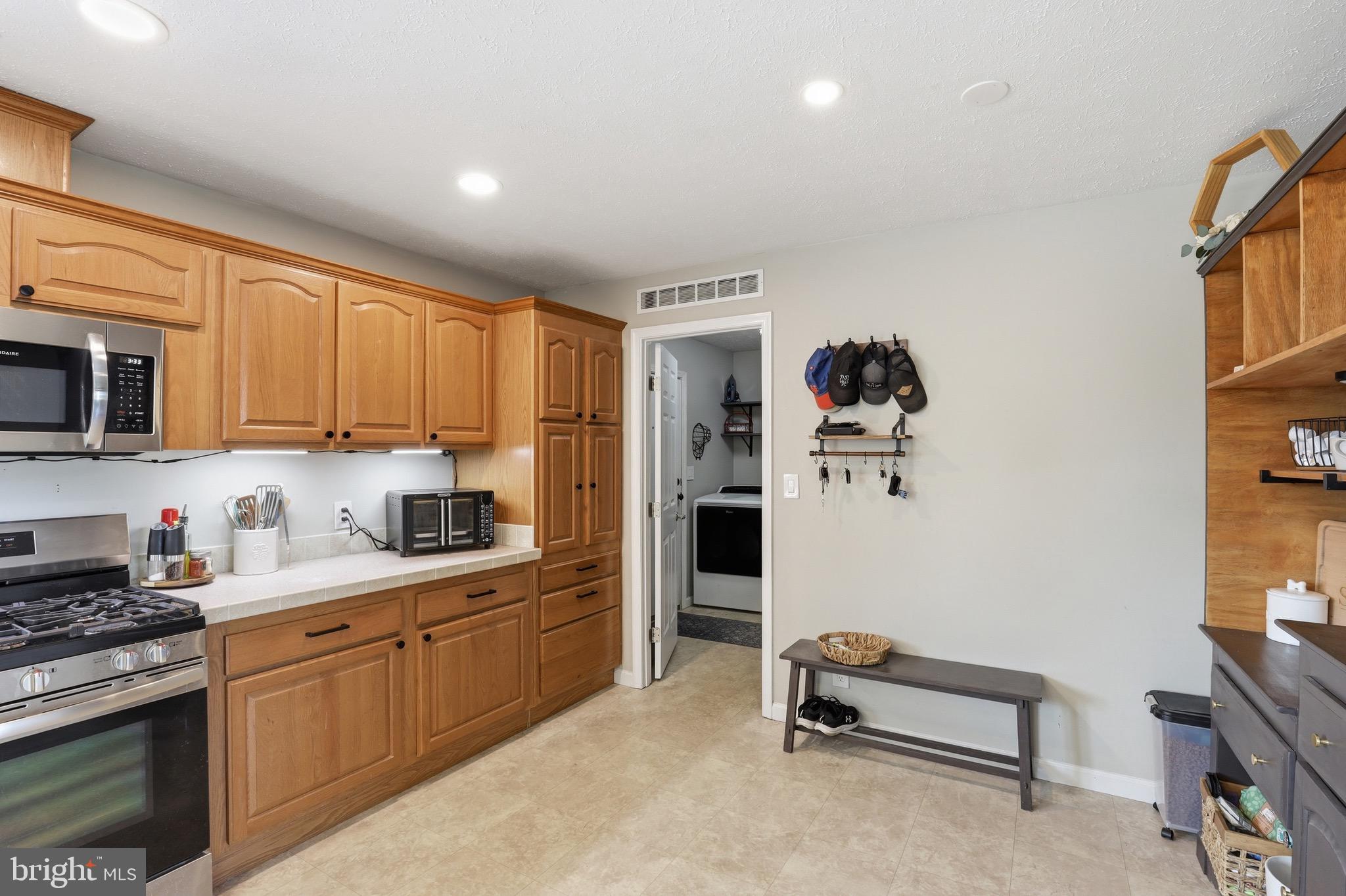 WYNN WOOD - Residential