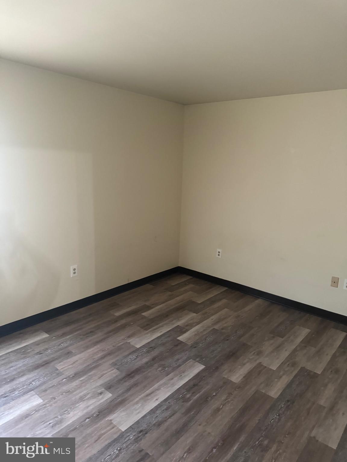 CEDAR RUN CONDOS - Residential Lease