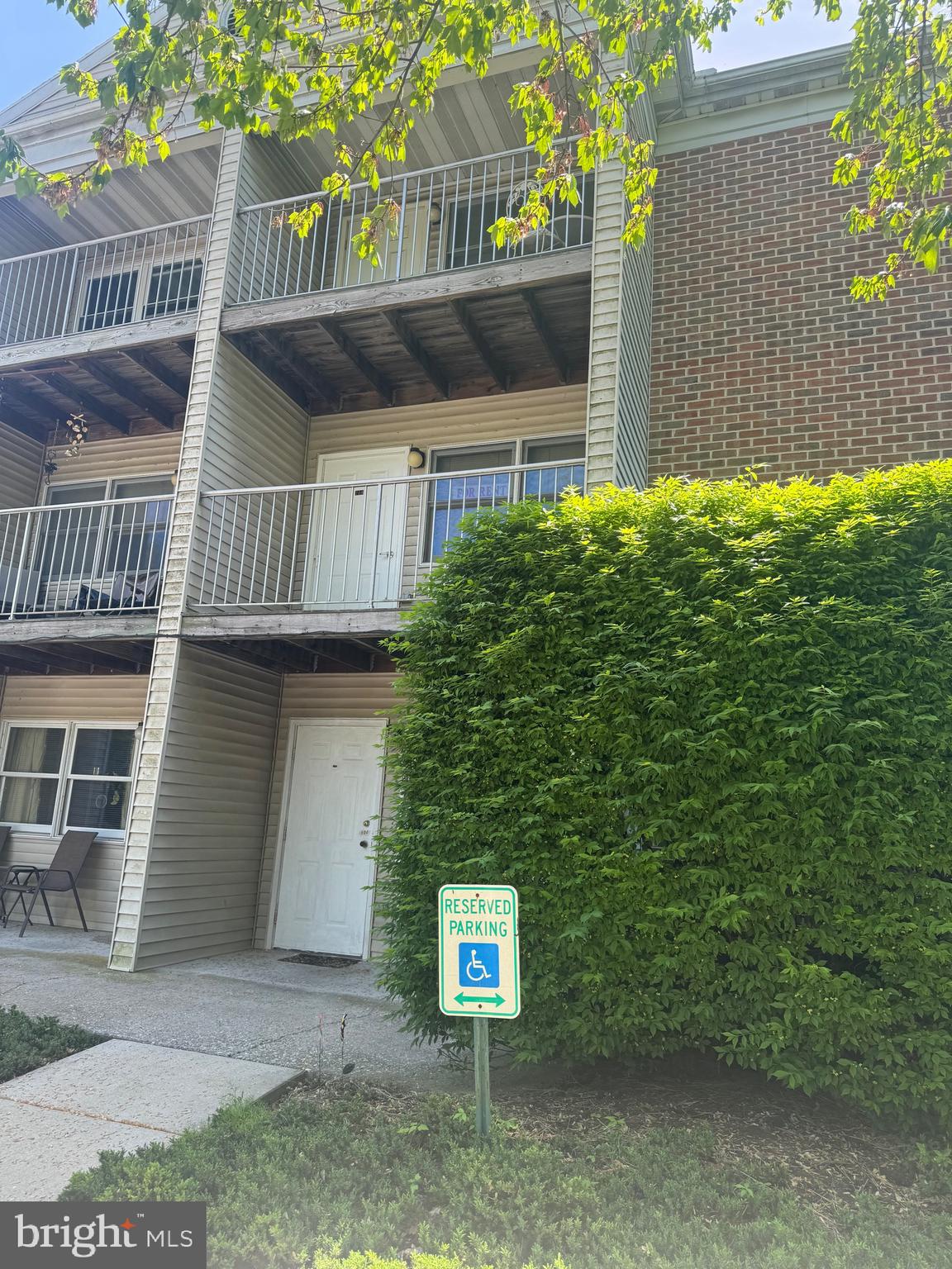 CEDAR RUN CONDOS - Residential Lease