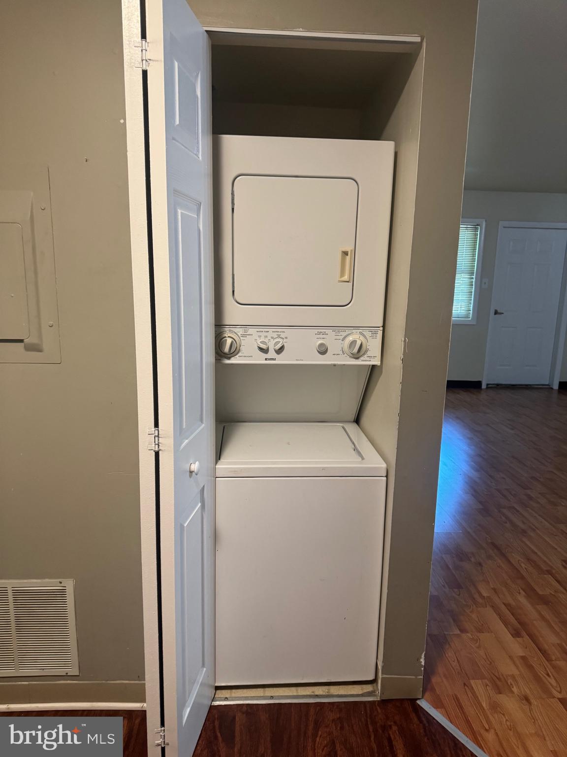 CEDAR RUN CONDOS - Residential Lease