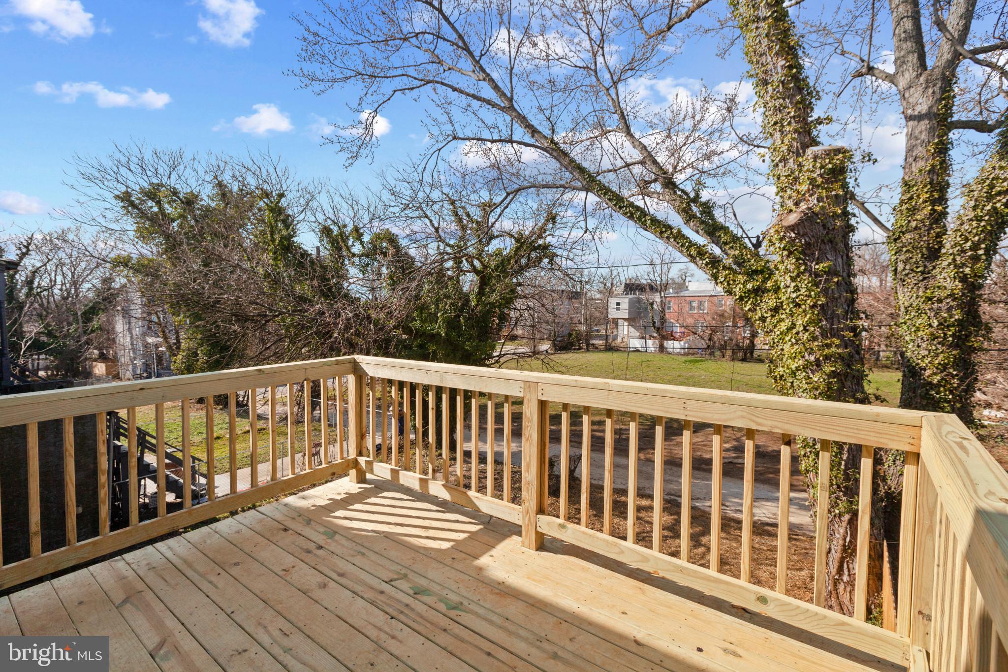 GREENSPRING - Residential Lease