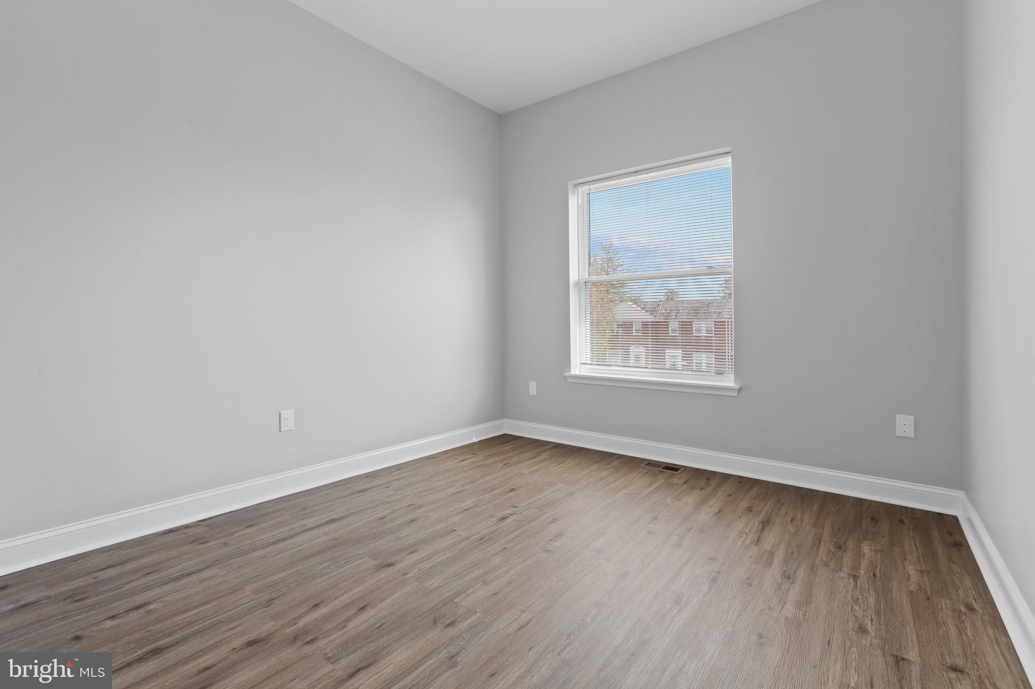 GREENSPRING - Residential Lease