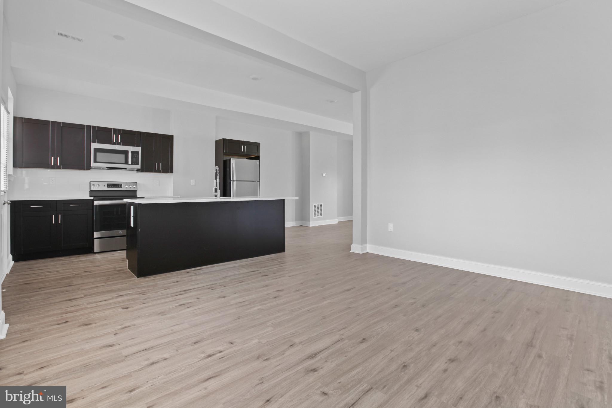 GREENSPRING - Residential Lease