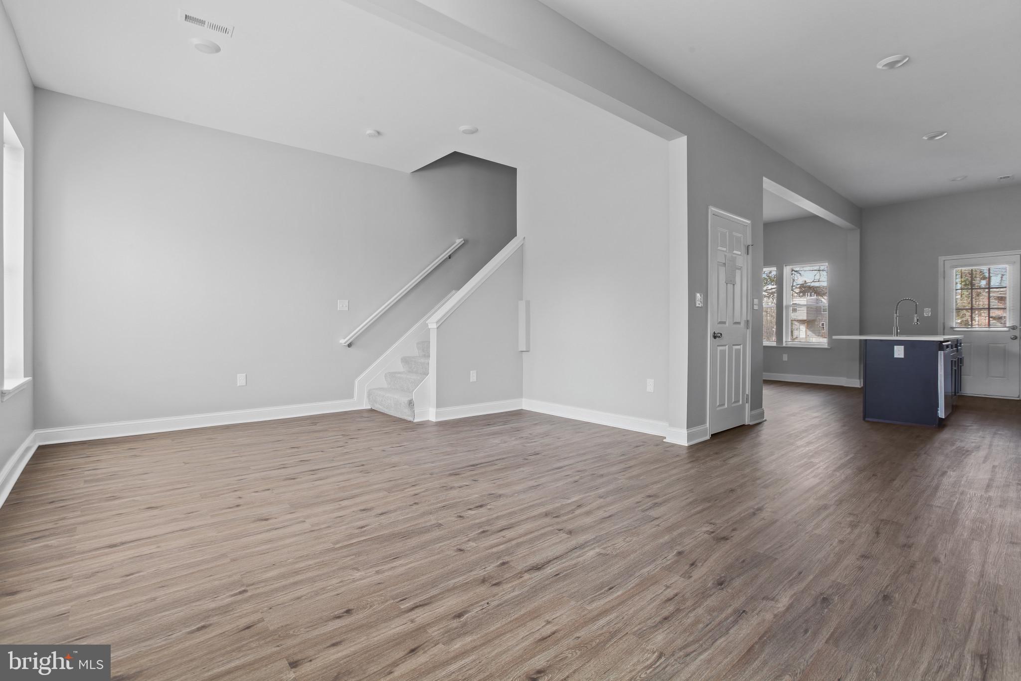 GREENSPRING - Residential Lease