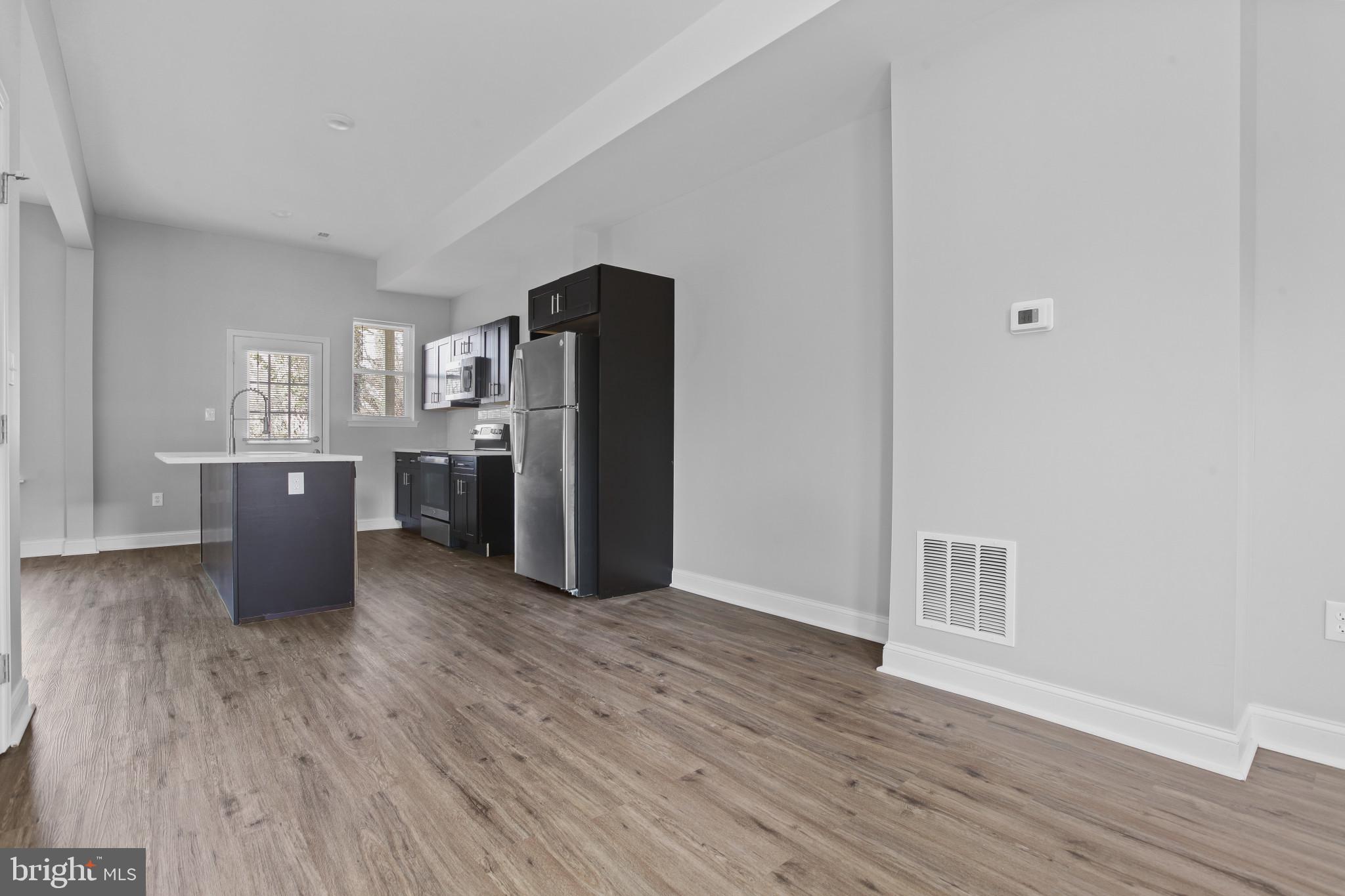 GREENSPRING - Residential Lease