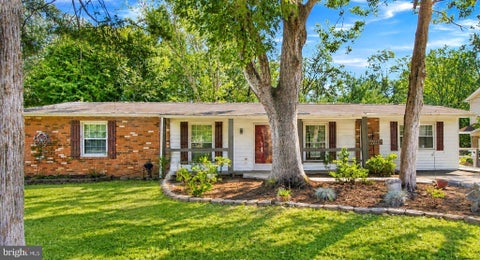 Photo of 1204 Washington Drive, STAFFORD, VA 22554 (MLS # VAST2053976)