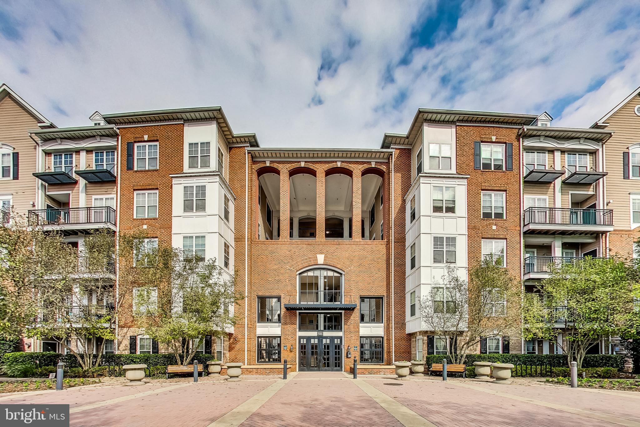 FITZ AT ROCKVILLE TOWN C - Residential Lease