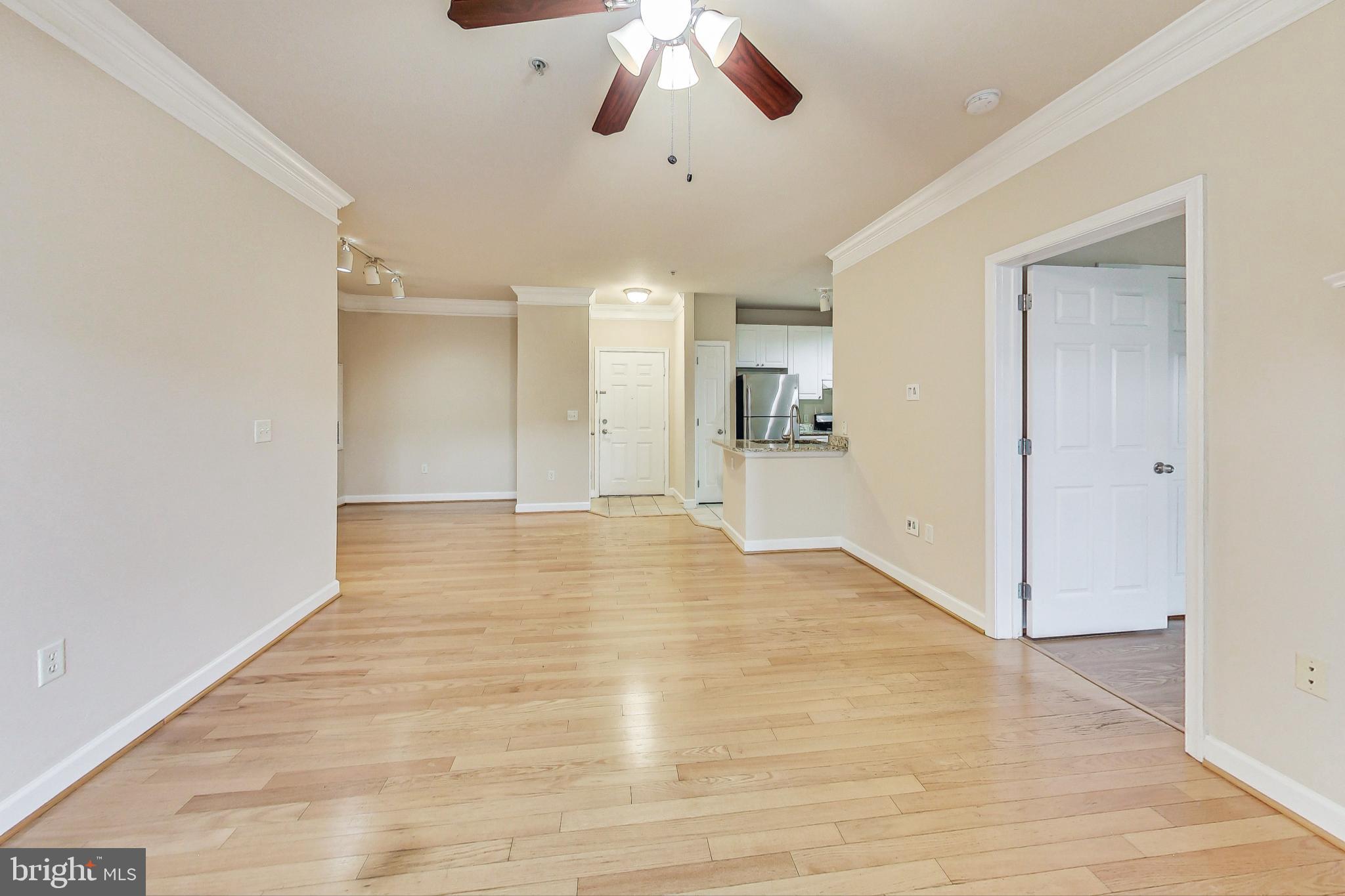 FITZ AT ROCKVILLE TOWN C - Residential Lease