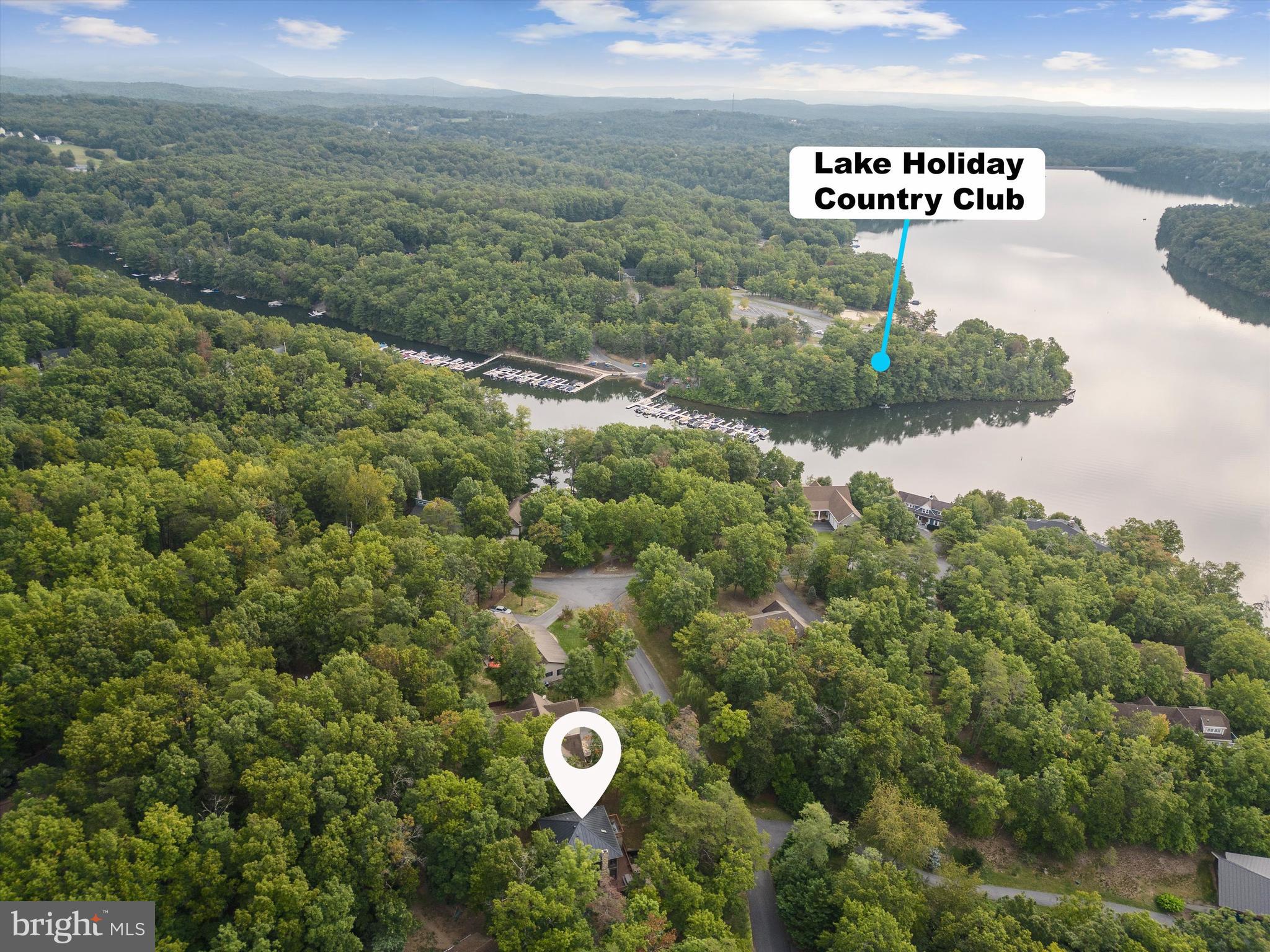 LAKE HOLIDAY ESTATES - Residential