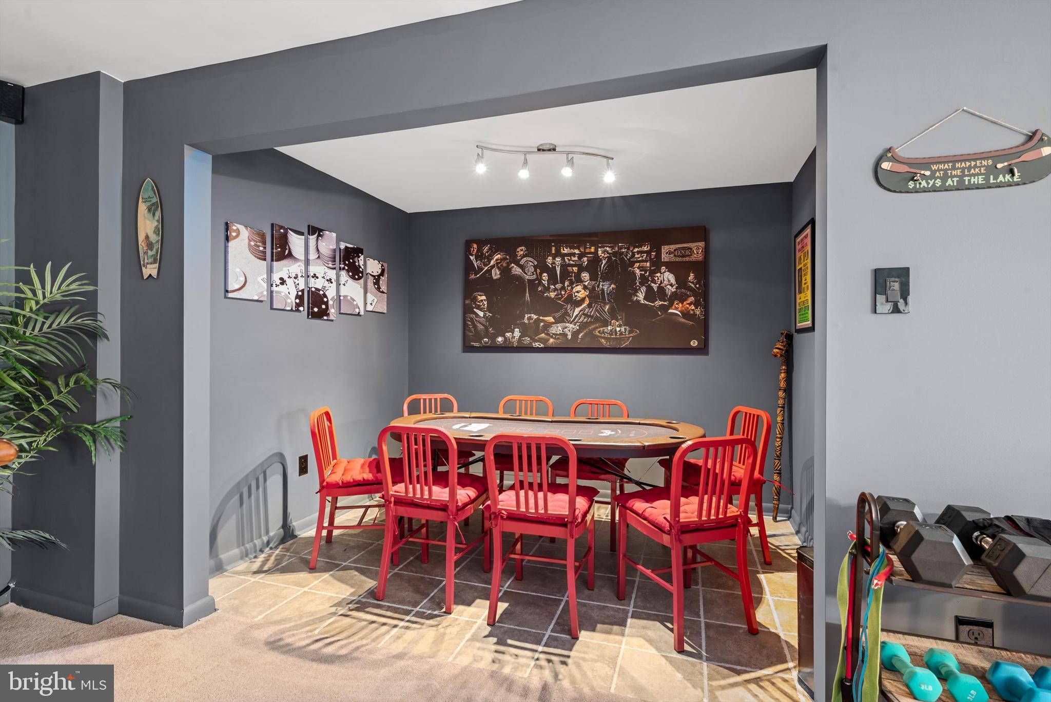 LAKE HOLIDAY ESTATES - Residential