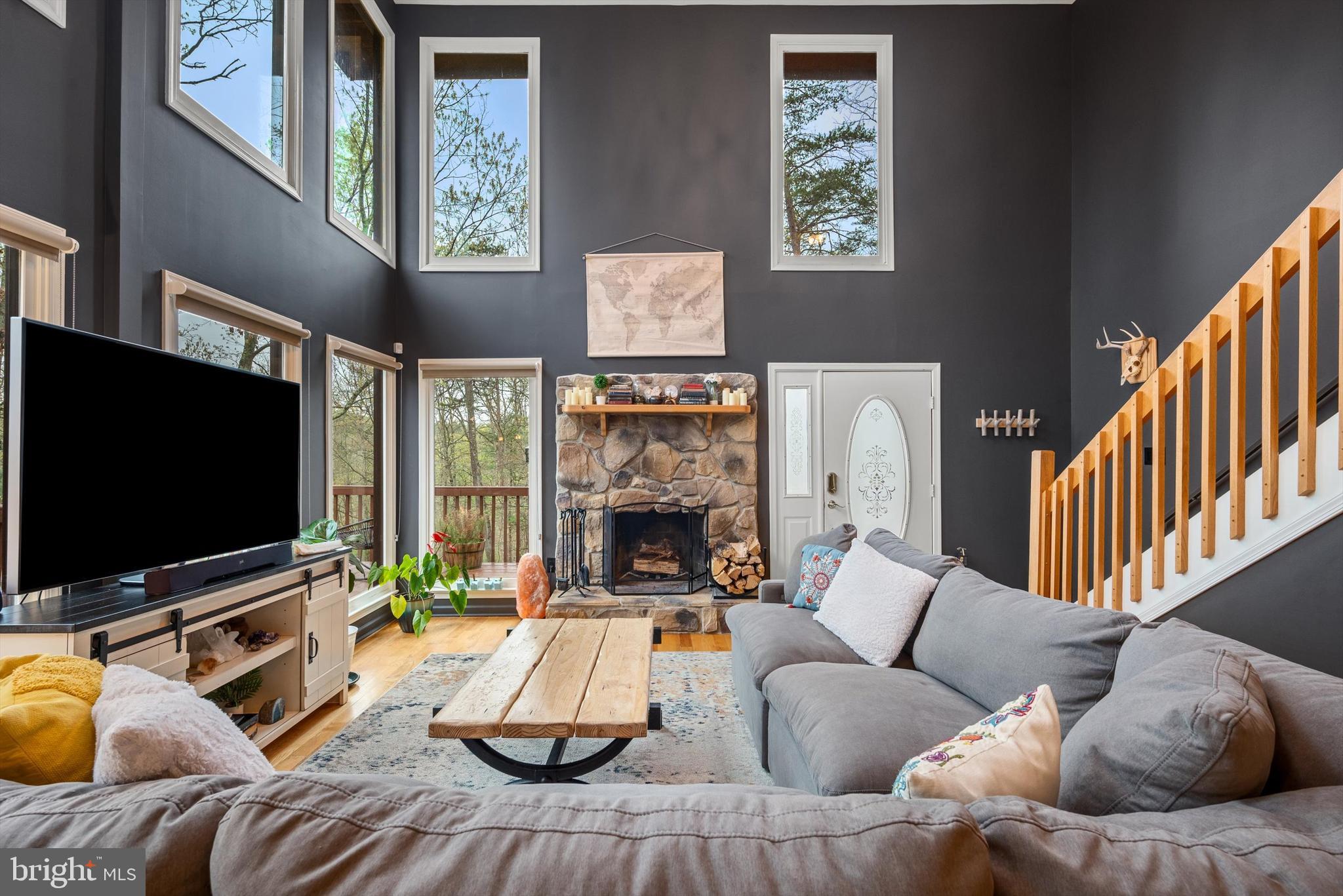 LAKE HOLIDAY ESTATES - Residential