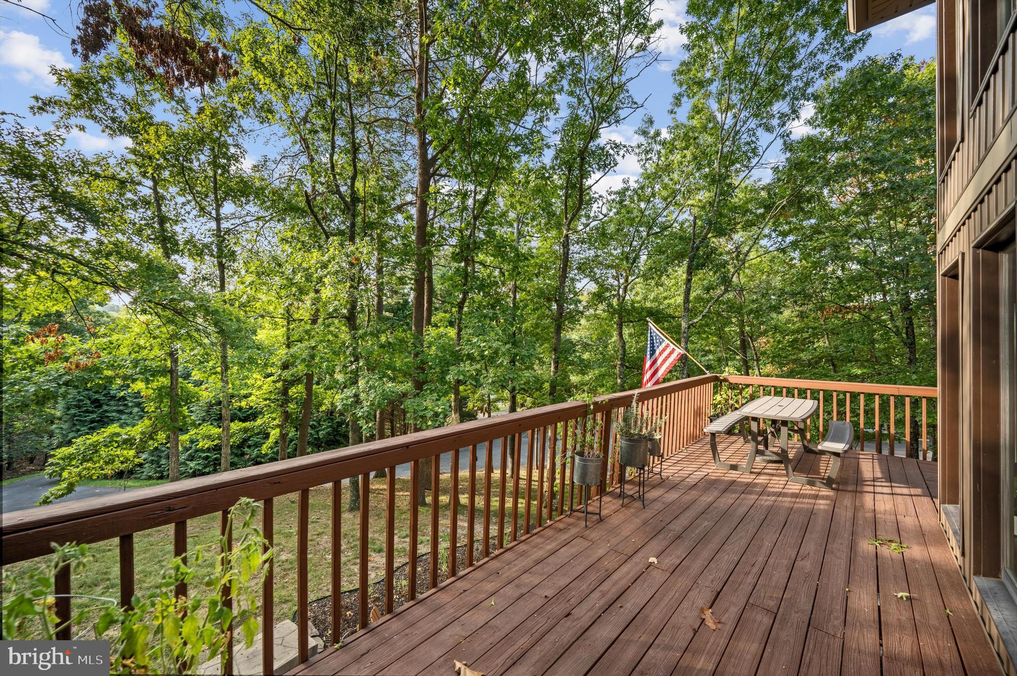 LAKE HOLIDAY ESTATES - Residential