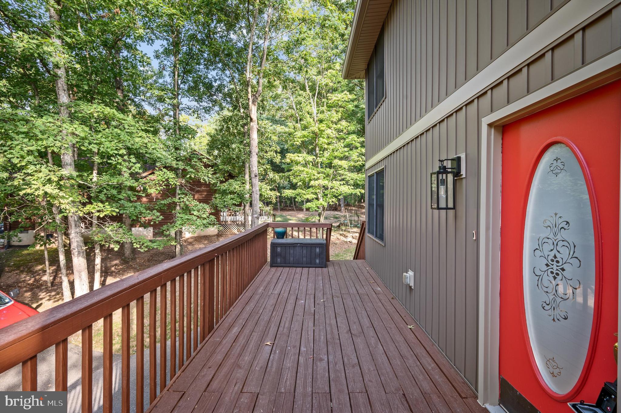 LAKE HOLIDAY ESTATES - Residential