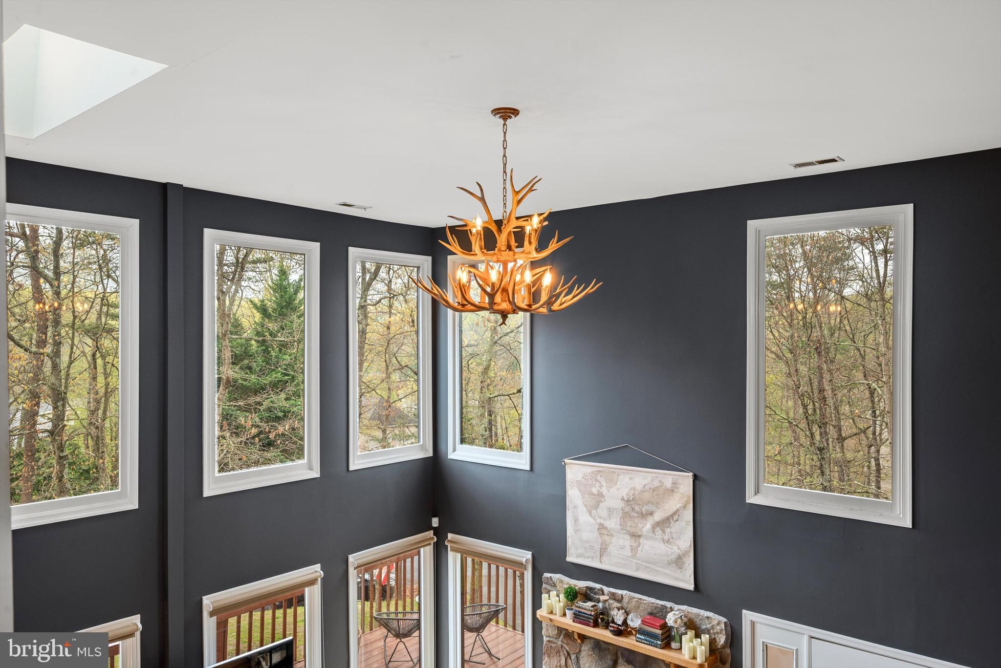 LAKE HOLIDAY ESTATES - Residential