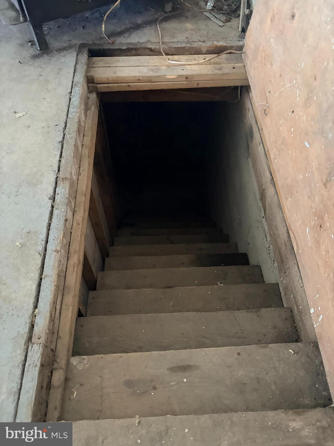 NEWPORT - Residential