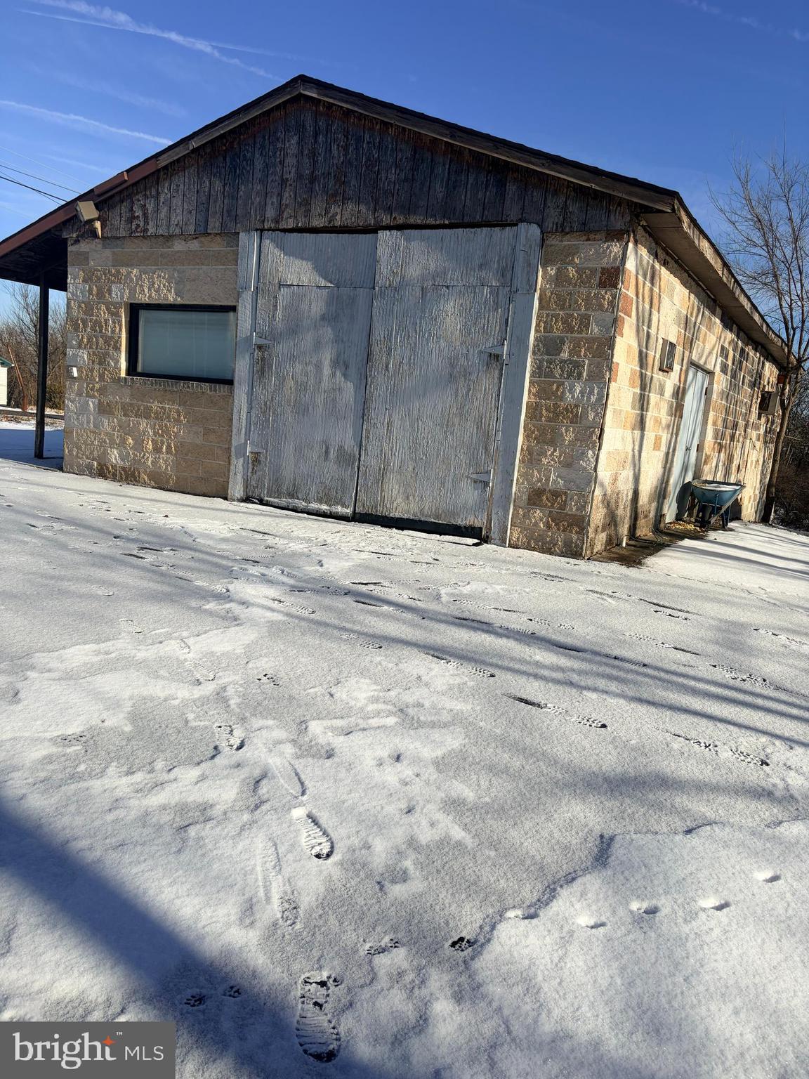 NEWPORT - Residential