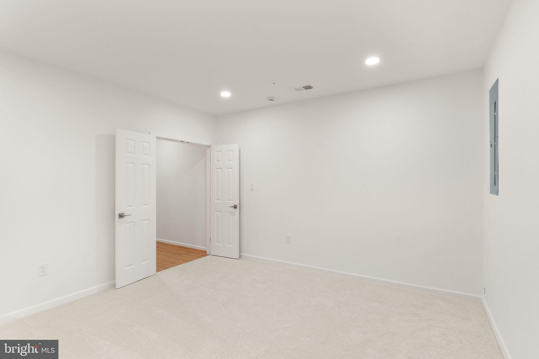 BRADLEY FOREST - Residential