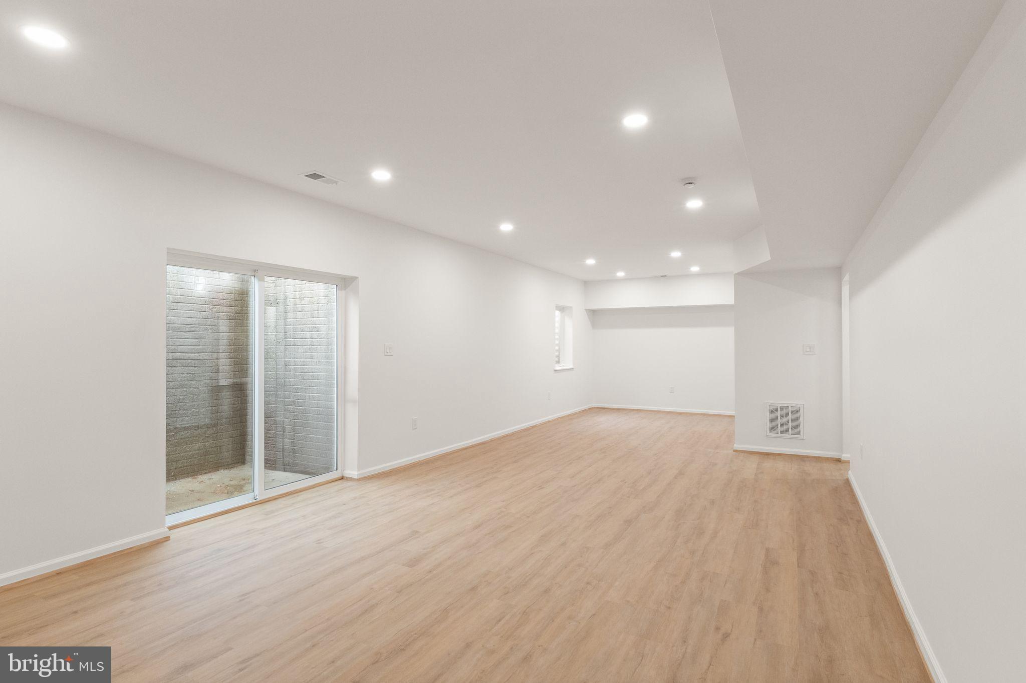 BRADLEY FOREST - Residential